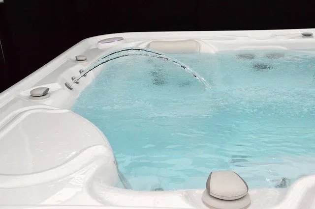 Quels sont les meilleurs accessoires pour votre spa de nage ?